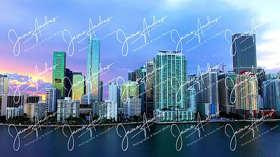 10 - Miami_Stock_footage-2018-Daylight-Brickell-WaterMarked00091231